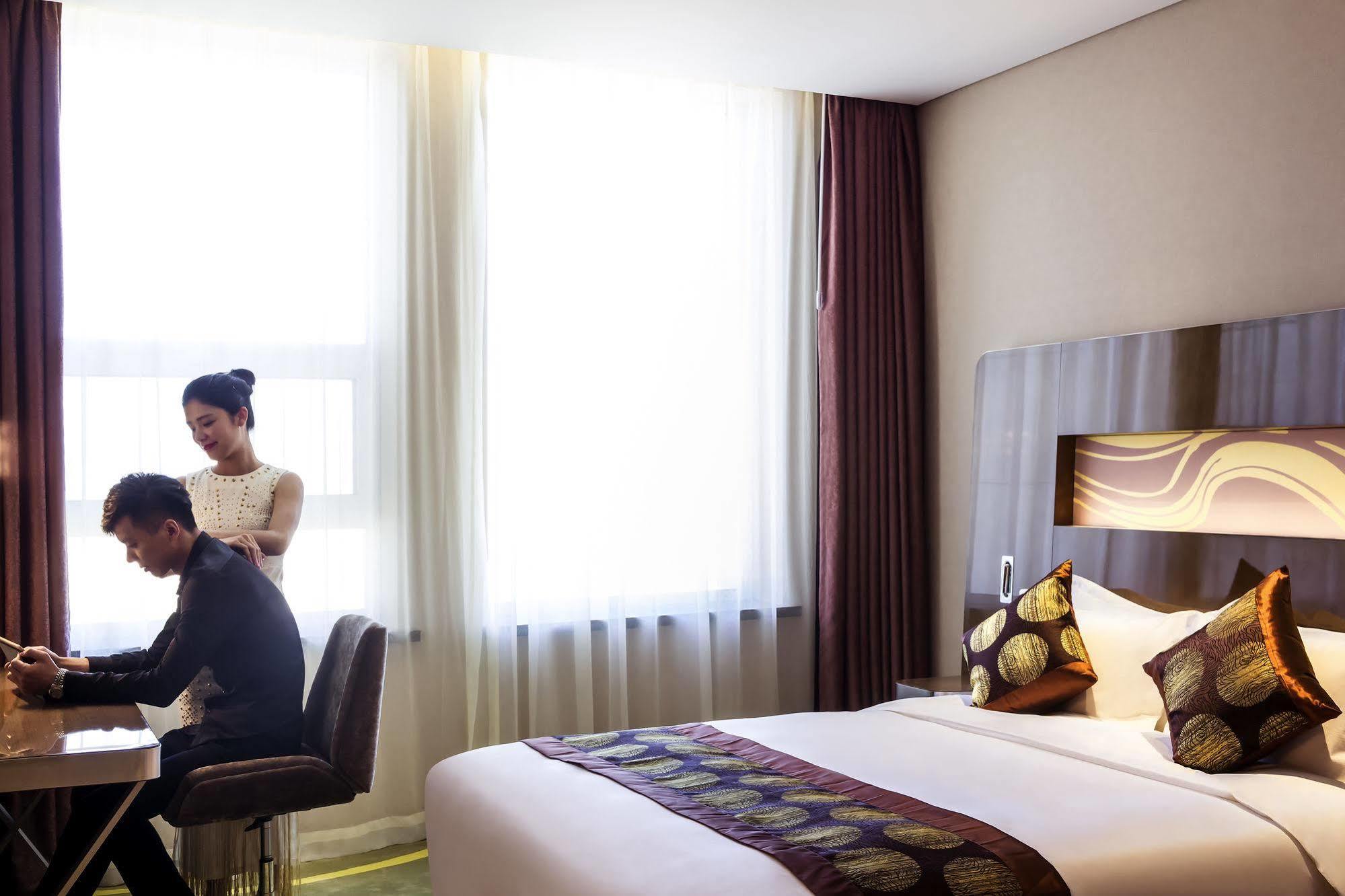 Novotel Daqing Haofang Buitenkant foto