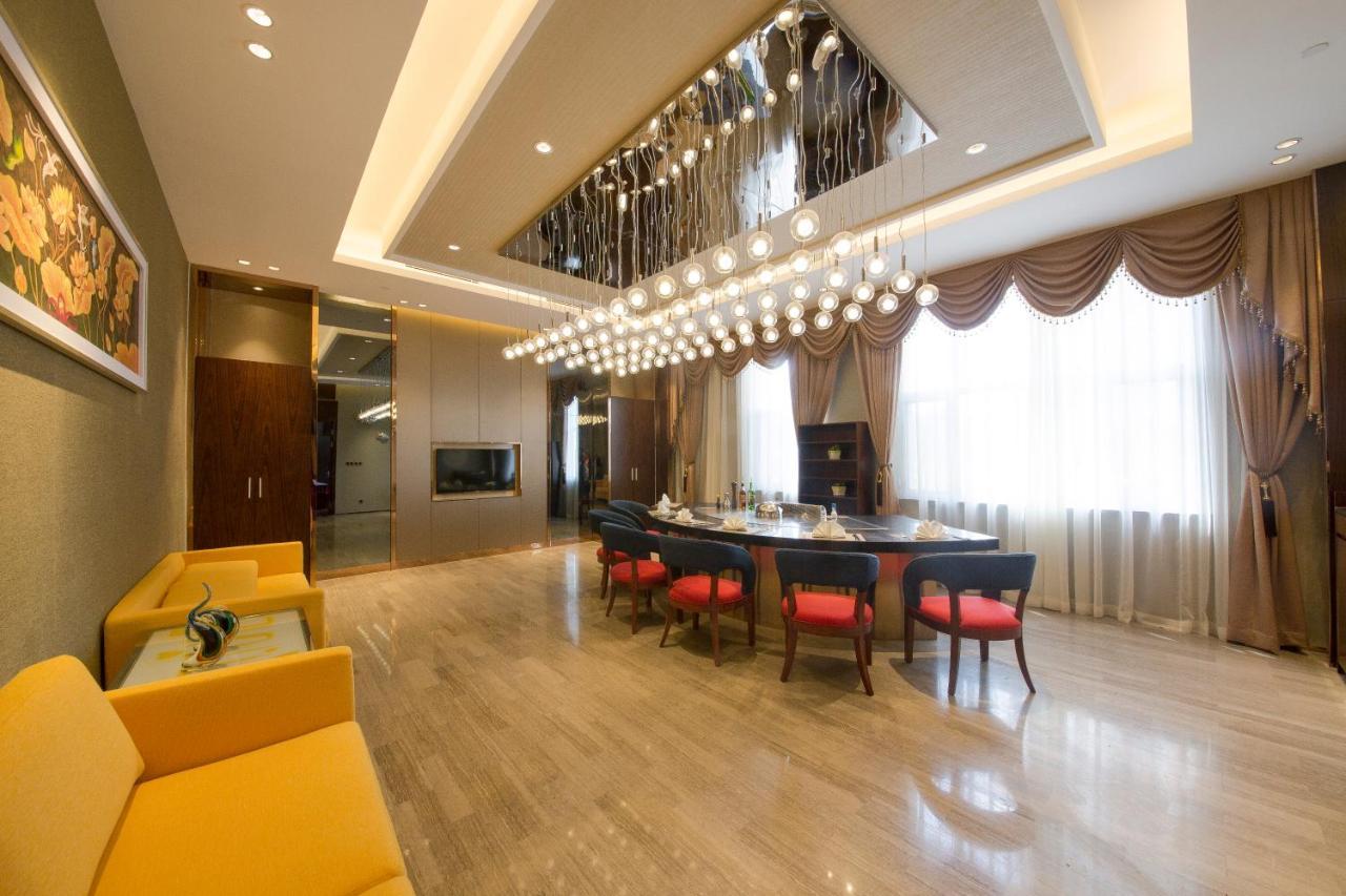 Novotel Daqing Haofang Buitenkant foto